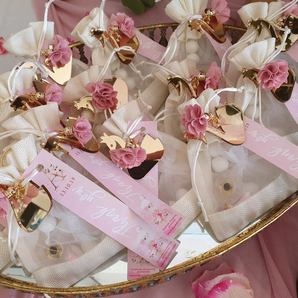 Swan gift favours