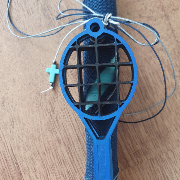 tennis racket