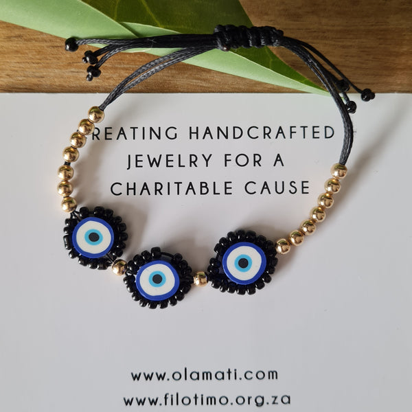 Black eye bracelet