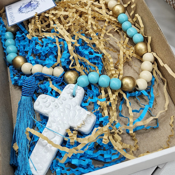 Cross wall hanging