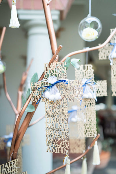 Prayer cross gift favours