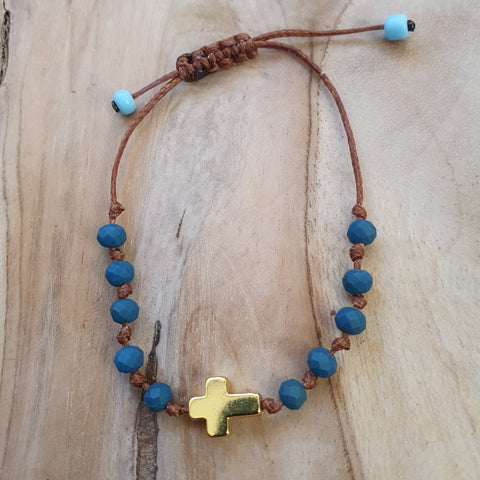 Blue_bead_bracelet