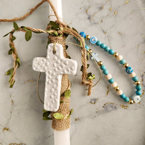 Green leaf  cross lambada with phone charm- Easter collection